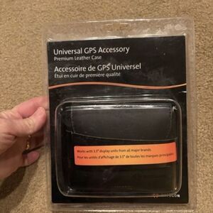 Navigon Universal GPS Premium Leather Case *New*